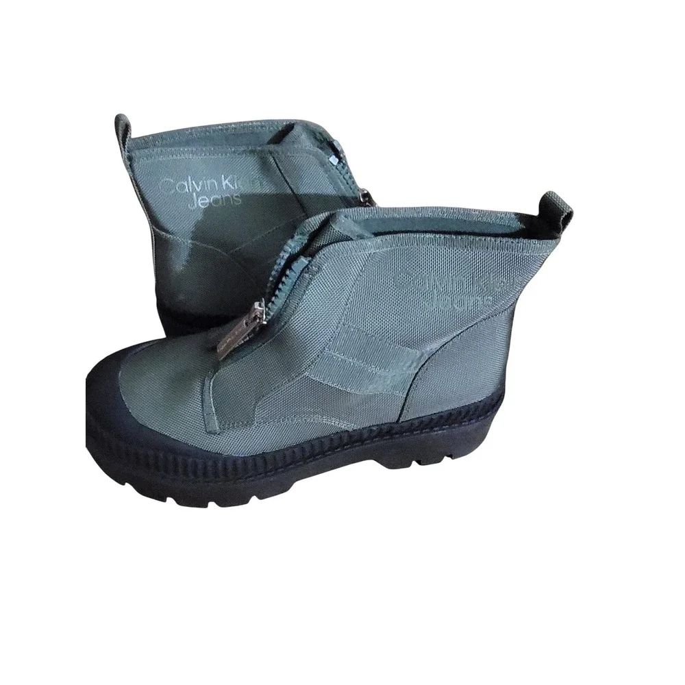 Calvin Klein Jeans Olive Green Front Zip Lug Sole Platform Ankle Boots Mens 8.5M